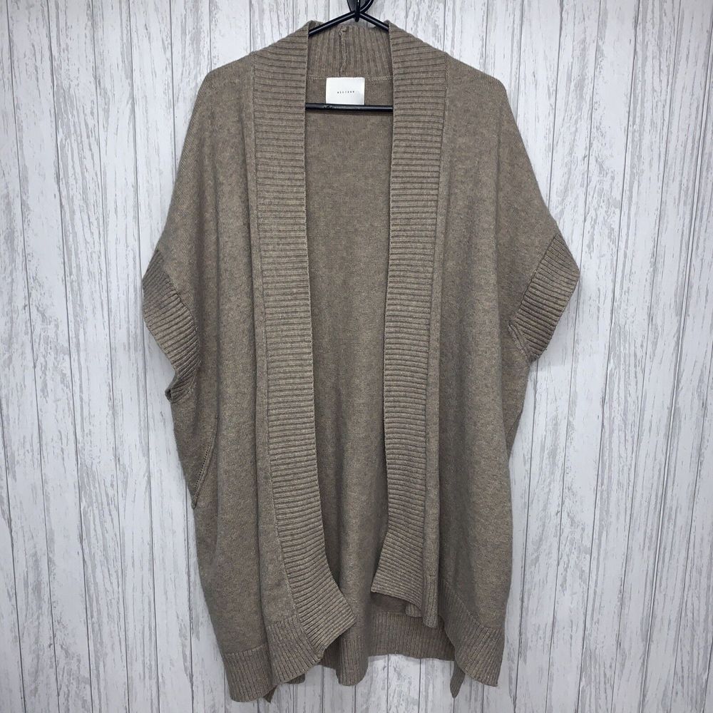 Womens All Row Cardigan Sweater OSFM EUC - Picture 3 of 7